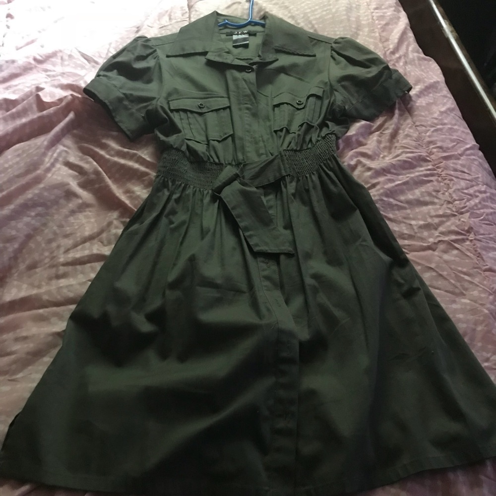 Women’s button up dress